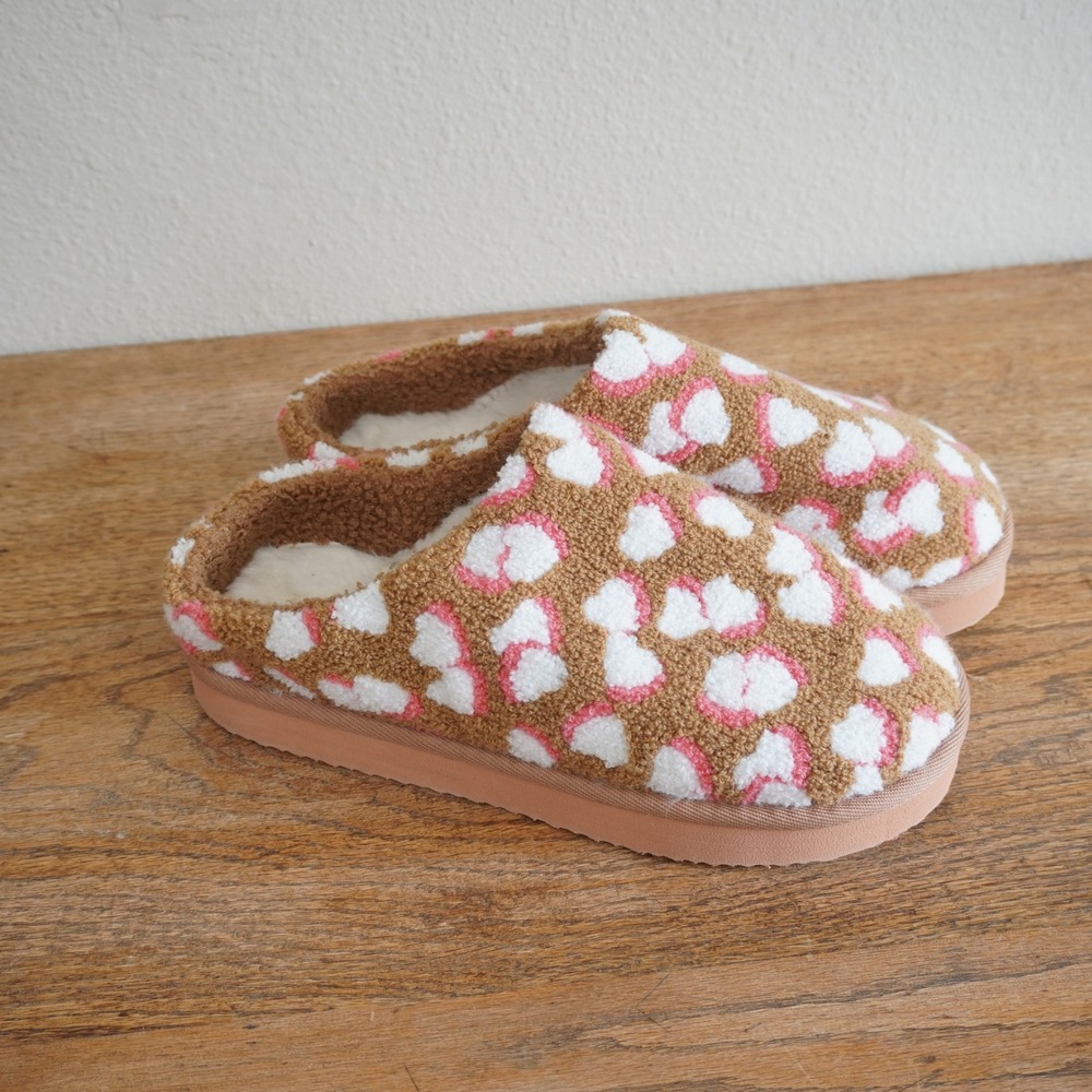 Aerie Size 10 Sherpa Mule Slippers Leopard Heart Print Tan Pink Loungewear Cozy